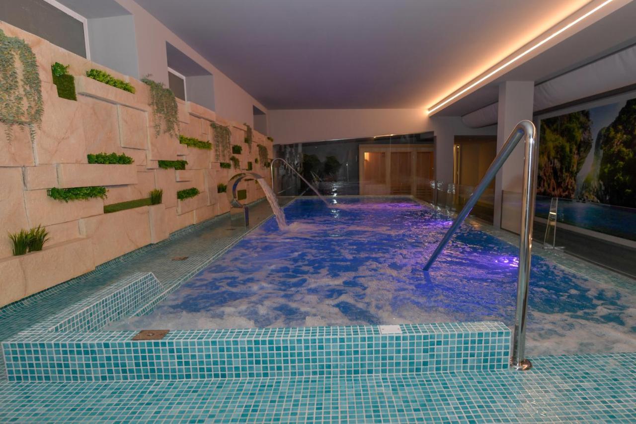 Hotel Spa Meiga Do Mar Кальдебаркос Экстерьер фото