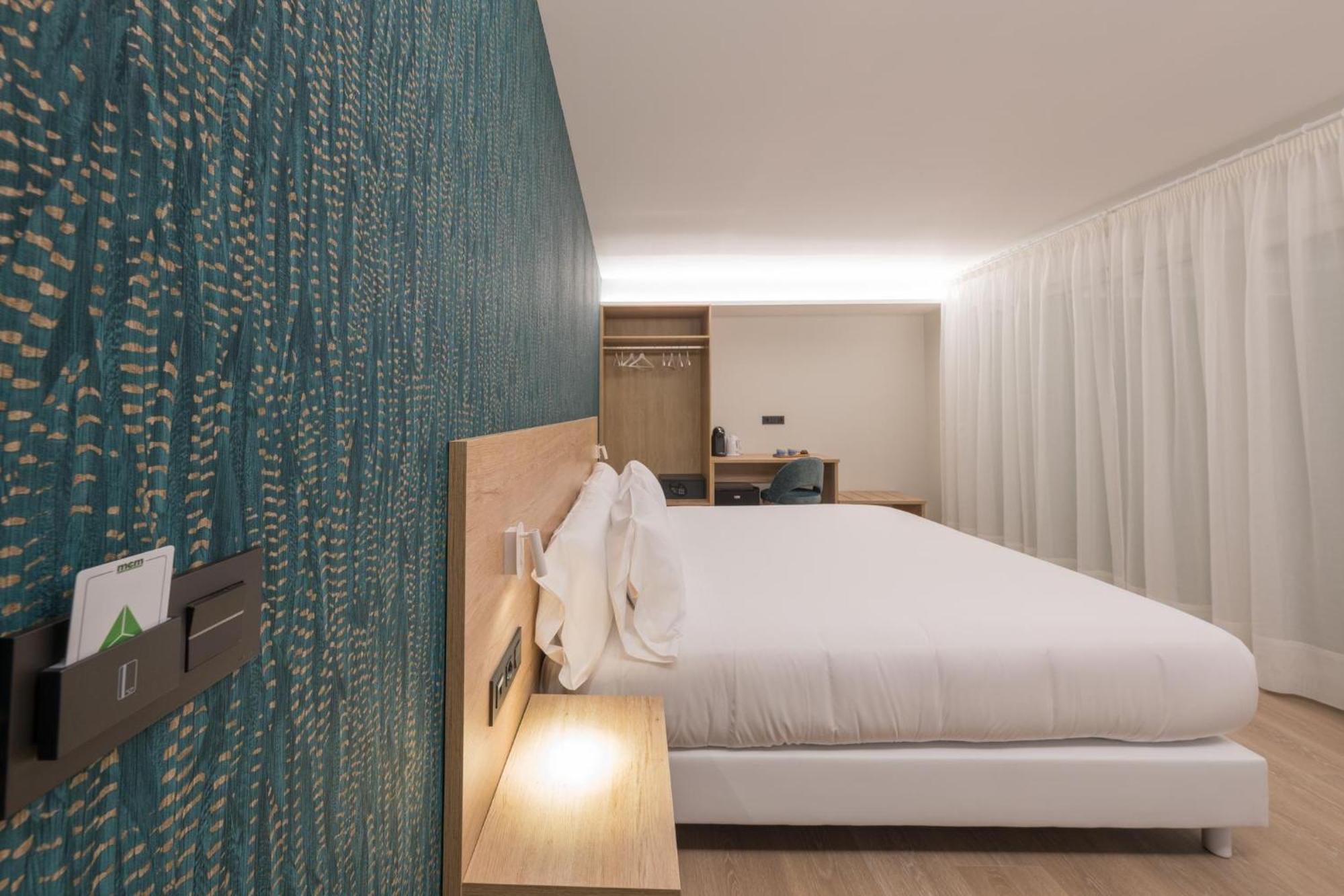 Hotel Spa Meiga Do Mar Кальдебаркос Экстерьер фото