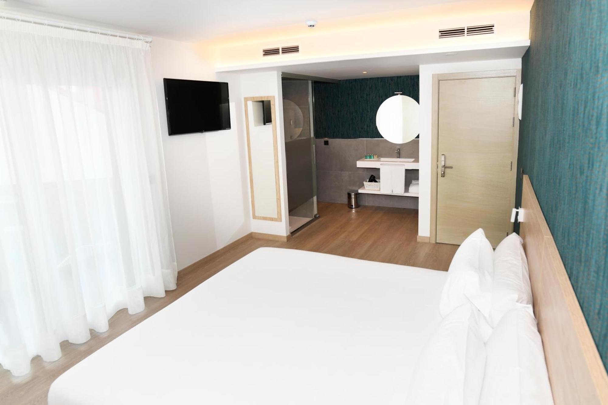 Hotel Spa Meiga Do Mar Кальдебаркос Экстерьер фото